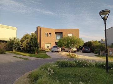 Casa en Venta en El Cantón Norte
