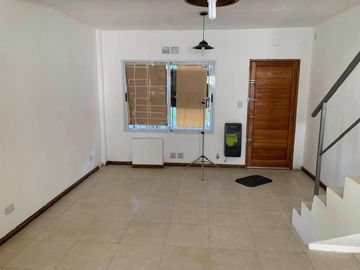 Venta - Duplex - General Rodriguez