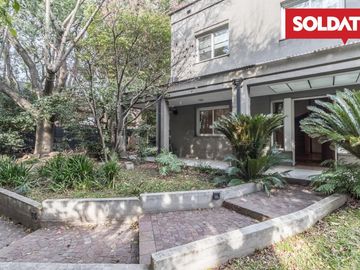 Casa en  OLIVOS