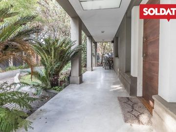 Casa en  OLIVOS