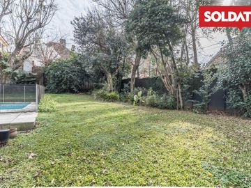 Casa en  OLIVOS