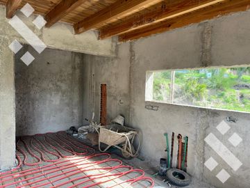 VENTA CASA 5 AMBIENTES A TERMINAR EN SAN MARTIN DE LOS ANDES