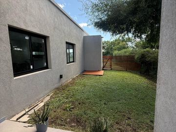 Casa en  venta en Santa Elena