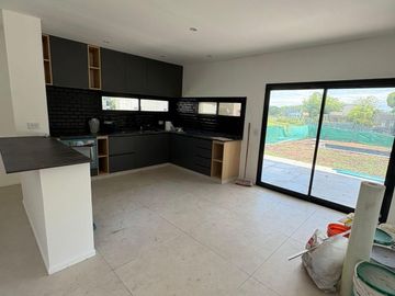 Casa en  venta en Santa Elena