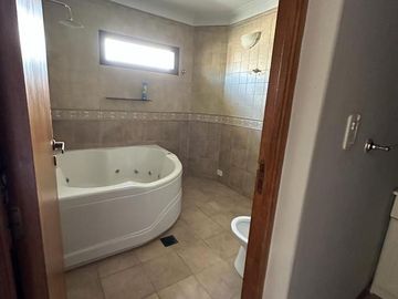 Importante Casa en Venta en Mendoza Ciudad