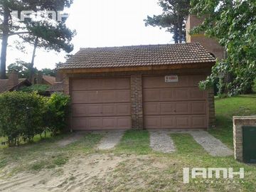TRIPLEX PINAMAR EL TANO VENTA EN PINAMAR ZONA DUPLEX