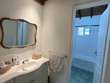Venta Casa 5 Ambientes con Piscina en Santa Maria de Tigre Nordelta