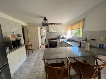 Venta Casa 5 Ambientes con Piscina en Santa Maria de Tigre Nordelta