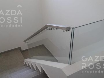 Excelente propiedad estilo moderno en Barrio Privado Don Joaquín, Canning