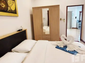 Semi-detached house close to the beach in Suan Son, Rayong