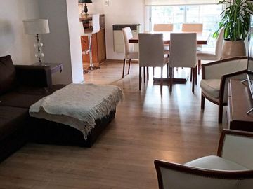 Venta de departamento en 5  e/ 53 y 54 en La Plata con cochera cubierta