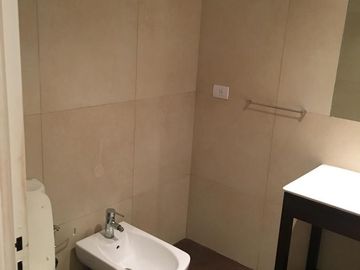 Departamento - Olivos-Vias/Rio