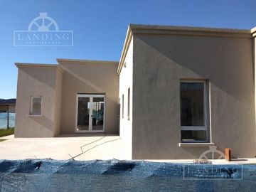 Casa - Barrio Cerrado Norte - El Cantón