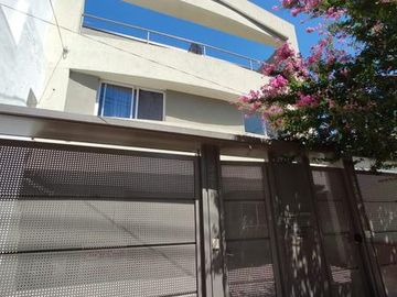 Muy lindo Triplex en venta en Juan de Garay 3220