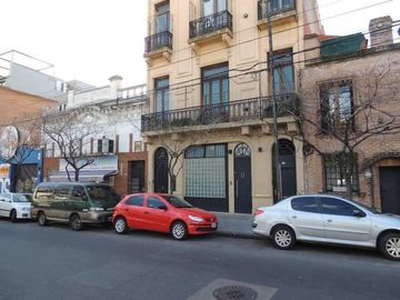 PH en venta en el barrio de Villa Crespo (sin expensas)