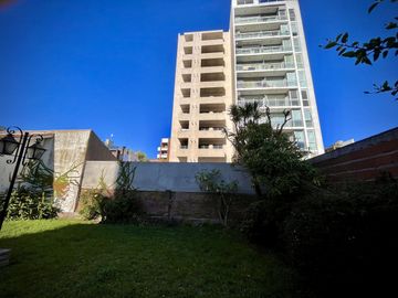 Venta importante  casa   barrio Plaza Mitre .Mar del Plata