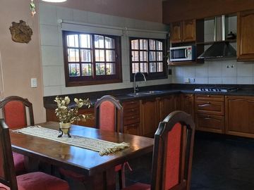 Chalet 5 ambientes
