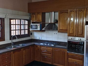 Chalet 5 ambientes