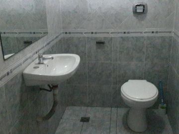 Edificio Comercial - Temperley