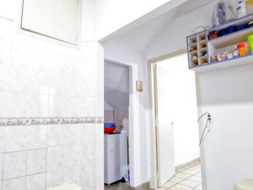 Casa 4 Ambientes con Terraza y Parrilla - Olivos.