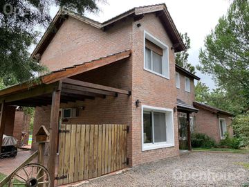 Venta casa en San Joaquin Capilla del Señor