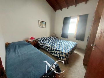 Casa en alquiler temporario en Mar del Tuyù, equipado para 6 personas a tres cuadras de la playa