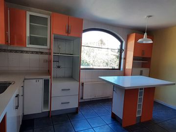Linda casa en condominio exclusivo en sector Las Gaviotas a