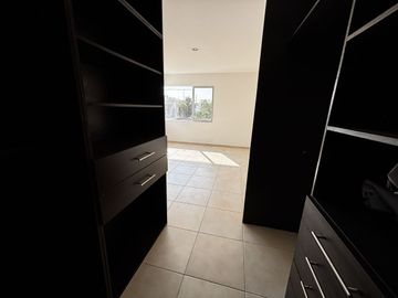 PUNTA JURIQUILLA QUERÉTARO CASA VENTA 3 RECAMARAS $4,400,000 MXN (SM)