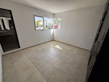 PUNTA JURIQUILLA QUERÉTARO CASA VENTA 3 RECAMARAS $4,400,000 MXN (SM)