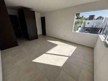 PUNTA JURIQUILLA QUERÉTARO CASA VENTA 3 RECAMARAS $4,400,000 MXN (SM)