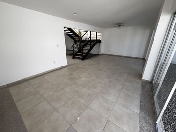 PUNTA JURIQUILLA QUERÉTARO CASA VENTA 3 RECAMARAS $4,400,000 MXN (SM)