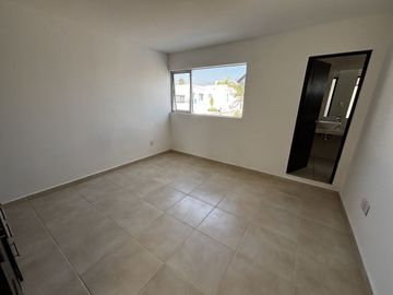 PUNTA JURIQUILLA QUERÉTARO CASA VENTA 3 RECAMARAS $4,400,000 MXN (SM)