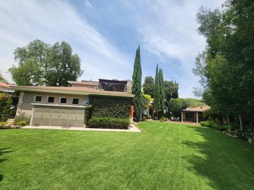 DE VENTA CASA DE LUJO CON 740m2 DE CONSTRUC. HABITABLES | 2.500 M2 TERRENO | 4 HABITAC. | CUMBAYA