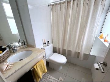 ULTRA REBAJADO, amplio con increíble vista