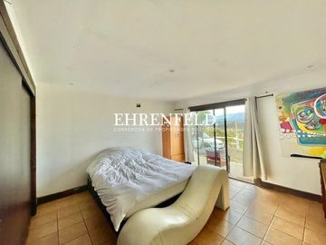 Mantagua. Parcela con casa de un piso.