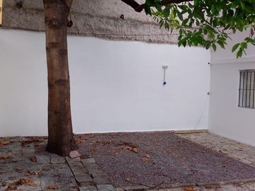 Casa en  lote propio