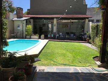 Casa - Adrogue