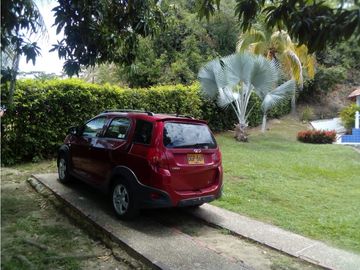 VENDO CASA CAMPESTRE CONJUNTO CARMEN DE APICALA - URGEME