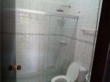 VENDO CASA CAMPESTRE CONJUNTO CARMEN DE APICALA - URGEME