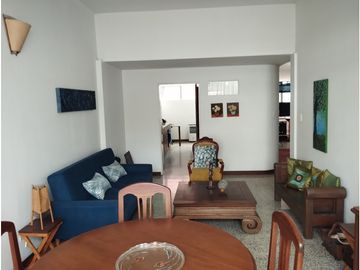 Vendo  Apartamento Frente a parque Peñón CALI