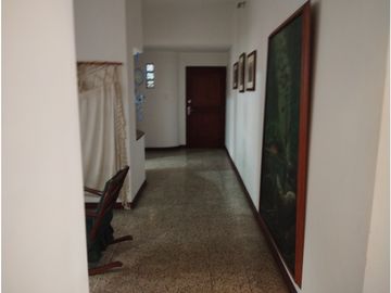 Vendo  Apartamento Frente a parque Peñón CALI