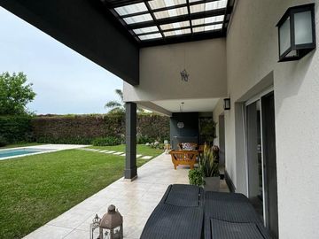 Casa en venta, 5 ambientes, en Haras Santa Maria, Escobar, GBA Norte