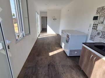 En venta, Tráiler habitacional a estrenar,  B° Los Patos, Plottier.