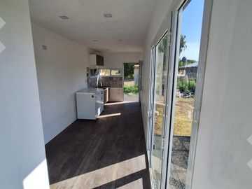 En venta, Tráiler habitacional a estrenar,  B° Los Patos, Plottier.