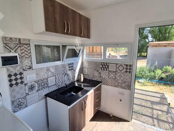 En venta, Tráiler habitacional a estrenar,  B° Los Patos, Plottier.