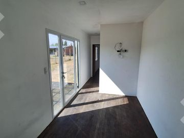 En venta, Tráiler habitacional a estrenar,  B° Los Patos, Plottier.