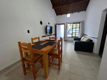 Casa en venta - 2 Dormitorios 1 Baño - 80mts2 - San Bernardo del Tuyú