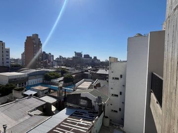 Venta departamento de un dormitorio y amenities en Barrio Luis Agote de Rosario.