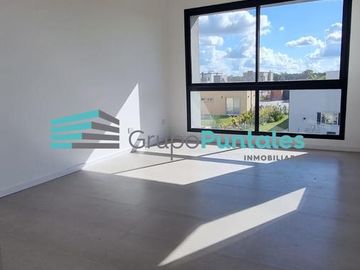Propiedad a Estrenar a la Venta en Lagos de Canning sobre lote de 600m2 interno con excelente orientación de sol