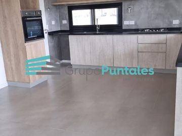 Propiedad a Estrenar a la Venta en Lagos de Canning sobre lote de 600m2 interno con excelente orientación de sol
